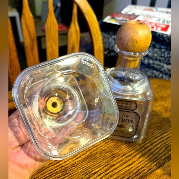 🚫 SOLD 🚫 NWOT Patron Margarita Shakers set of 2 - Picture 3 of 4